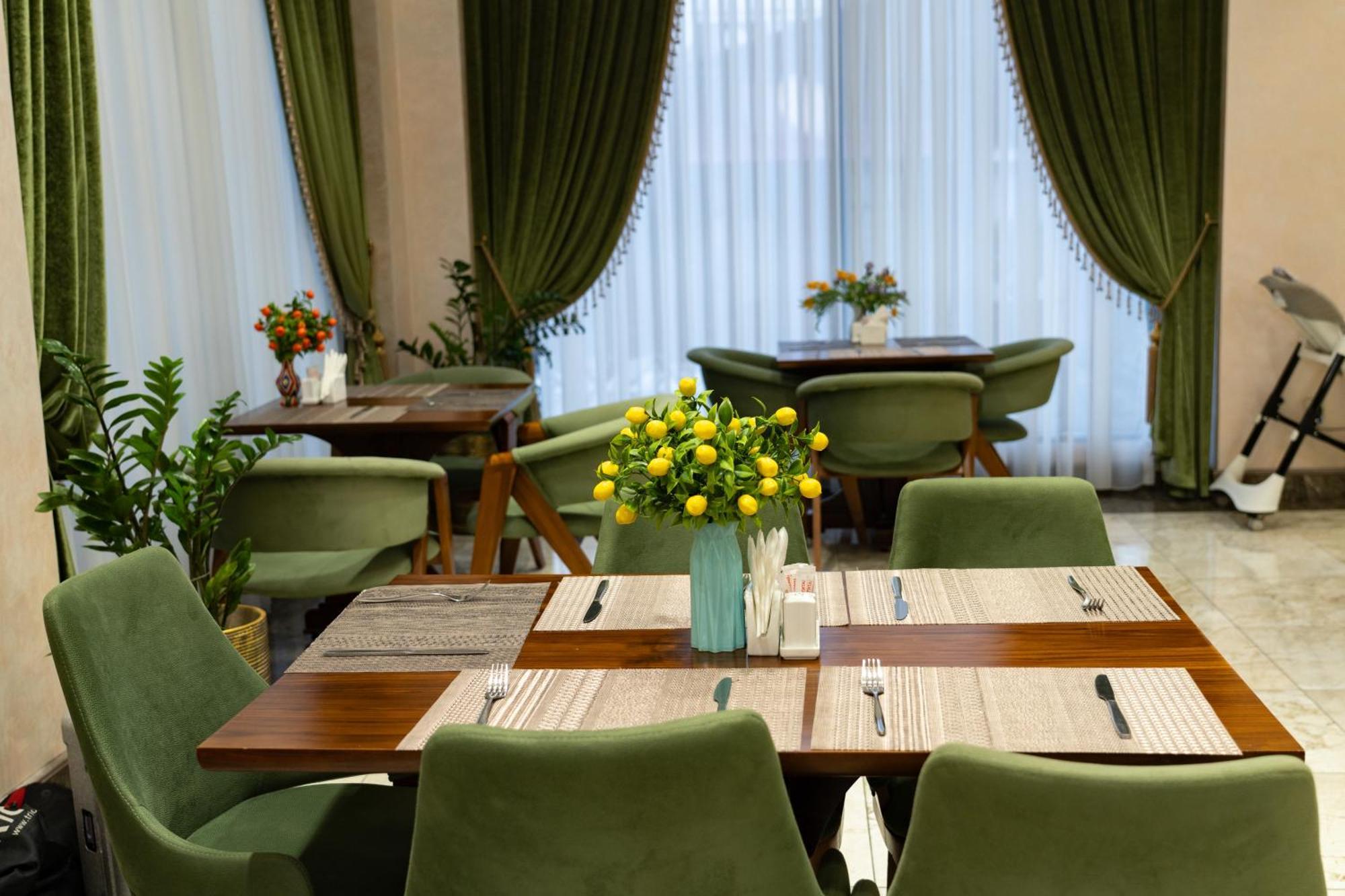 Al Anvar Halal Hotel By Hotelpro Group Tasjkent Eksteriør bilde
